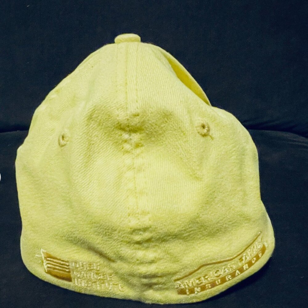 Oregon Ducks Hat Cap Fitted One Size Yellow Nike LIVESTRONG Yellow Black - Picture 5 of 5